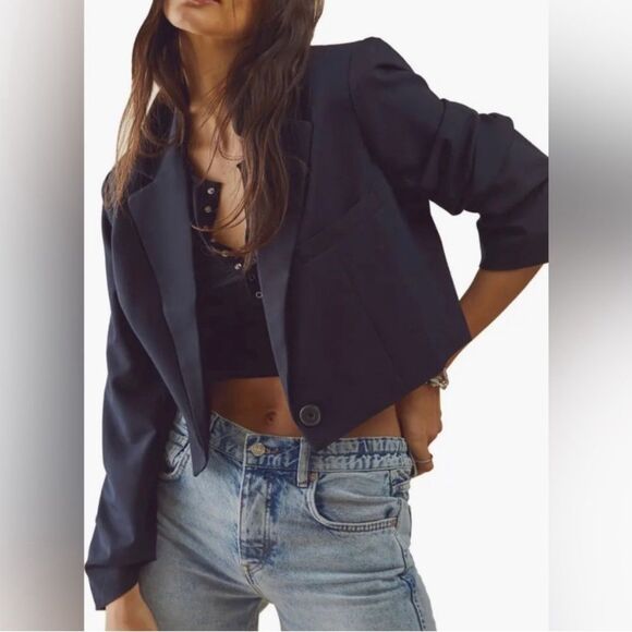 Free People We the Free Black Block Party Crop Blazer Size Large - Picture 1 of 13